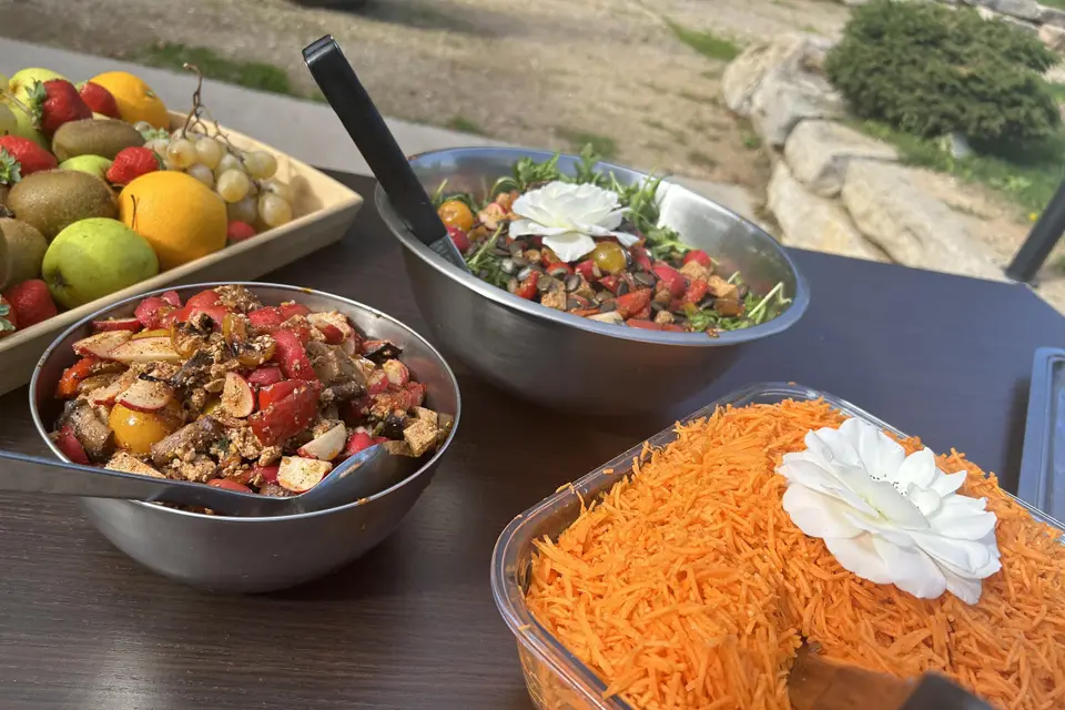 Lunch Wagon — photo 8