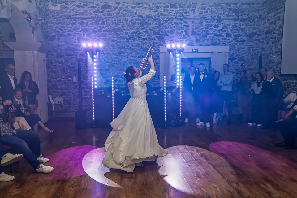 Volume 11 — photo 4