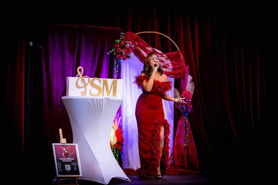 Sarah Médina Chanteuse — photo 1