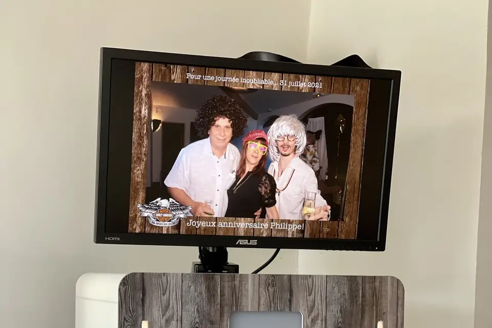 La Selfiejoke — photo 3