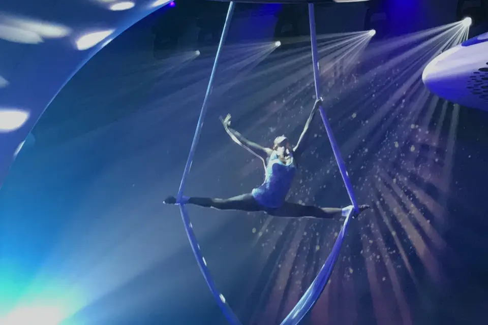 Cécile - Tissu aérien