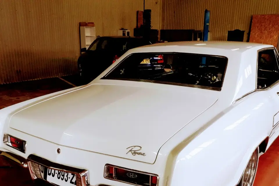 Classic cars and bikes — photo 5