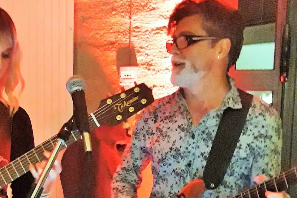 Hit for Two — photo 2