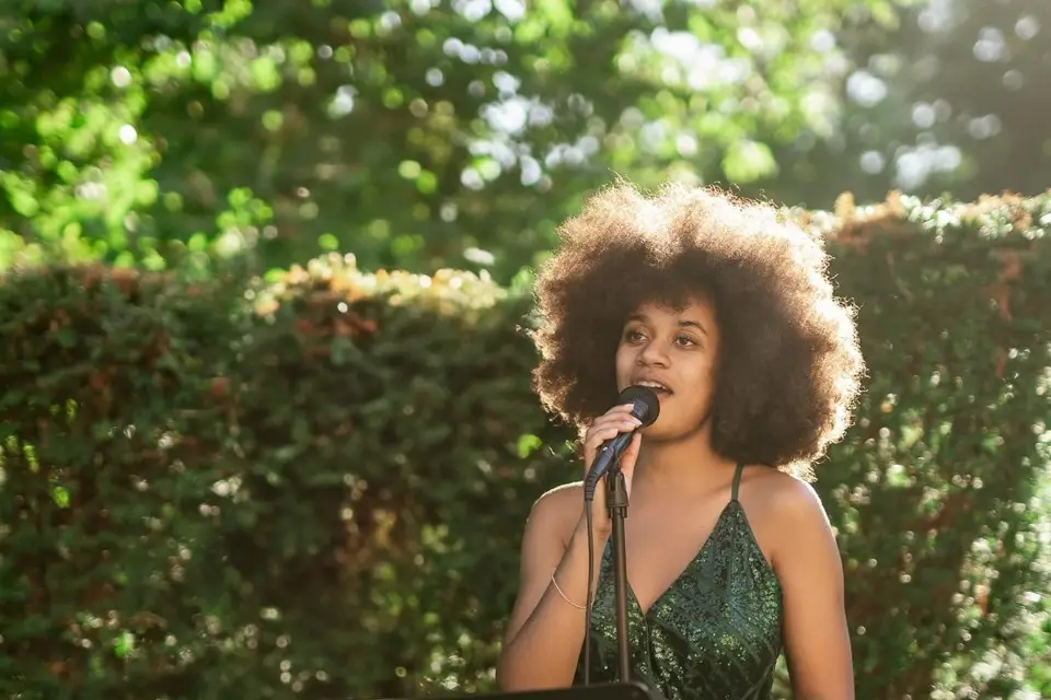 Aguey Louise — photo 1