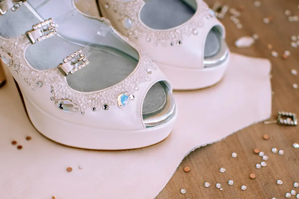 And I wonder — photo 3