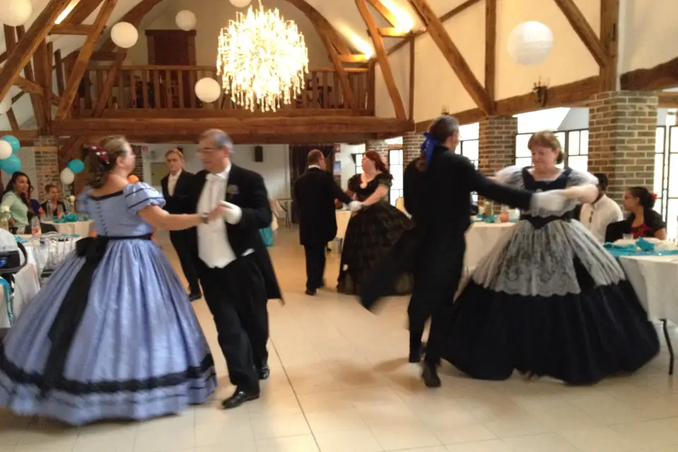 Au temps de la Crinoline — photo 8