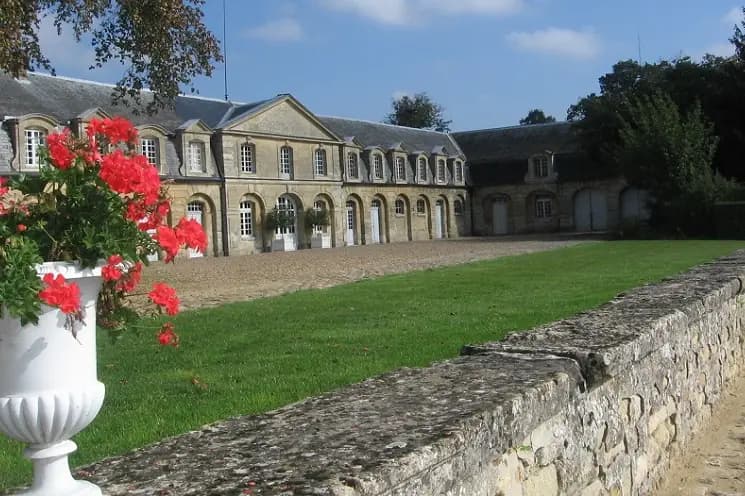 Château de Montgeroult — photo 1
