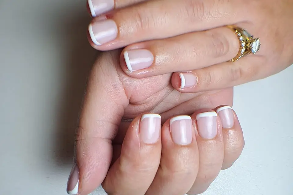 Carole Ongles — photo 1