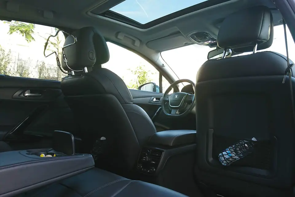 MB Luxury — photo 1