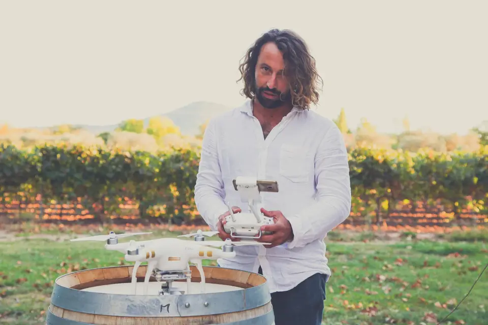 Nicolas Raffi — photo 6