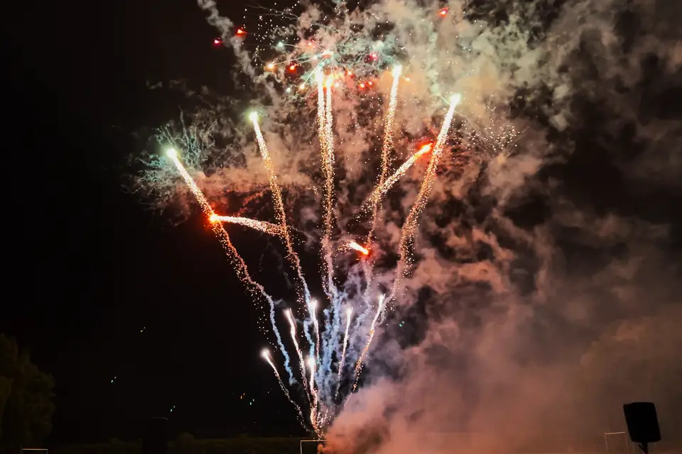 Ciel en or - Feux d'artifice