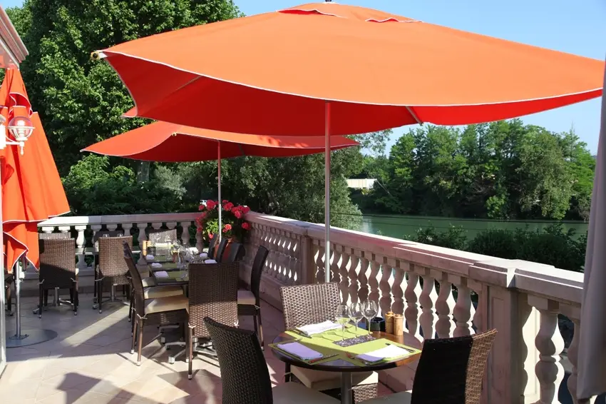 Le Saint Charles — photo 1