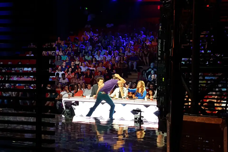 Cyril Ayrau - Artiste Magicien — photo 2