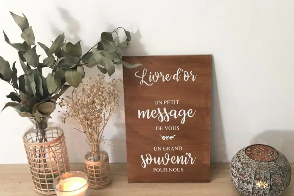 Mademoiselle dira Oui - Livre d'or