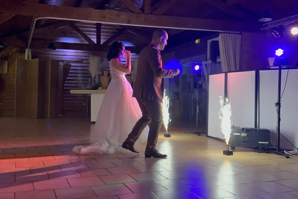 Worldofanim anim DJ — photo 2