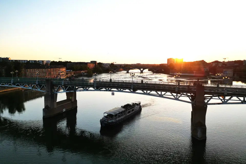 Les Bateaux Toulousains