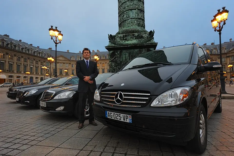 Vendôme Plaza Limousine — photo 1