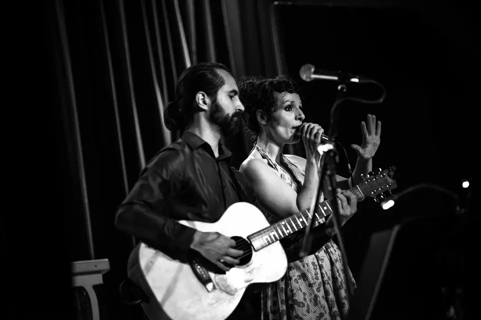 Miss April Duo — photo 3