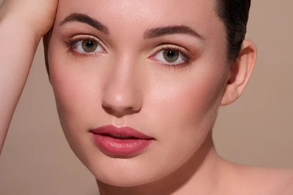 Makeupbeautyreve — photo 1