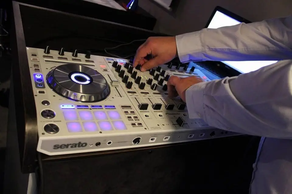 Startup Music — photo 1