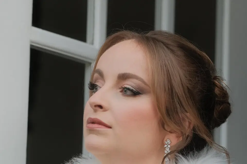 Laura Blondel Makeup — photo 8