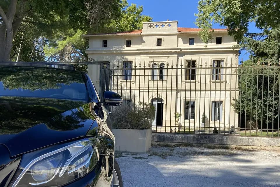 Golden Cab — photo 3