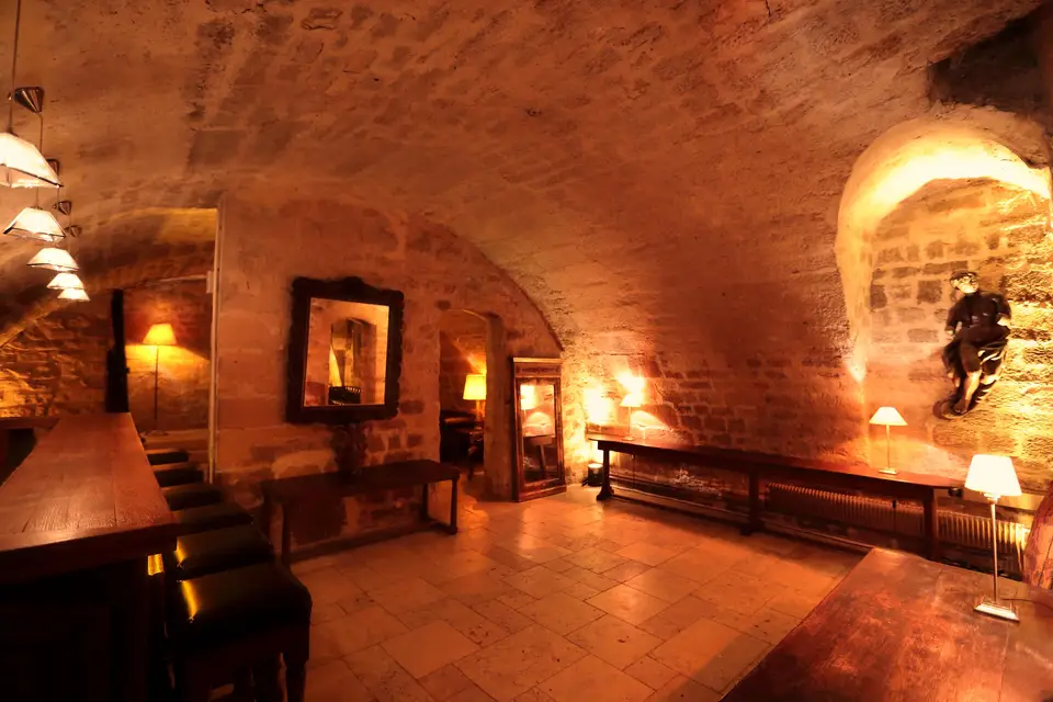 Les 3 Salons — photo 2