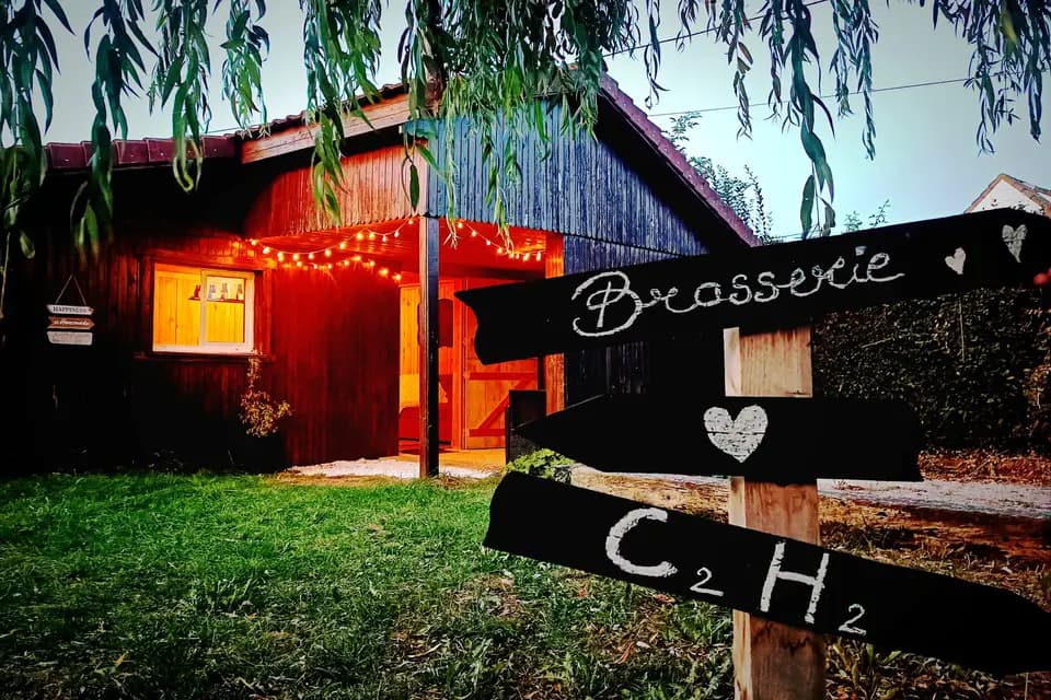 Brasserie C2H2 — photo 3