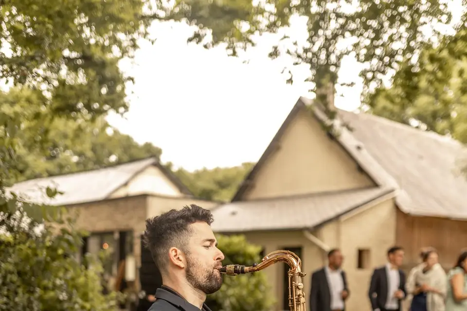 MaxtheSax — photo 3