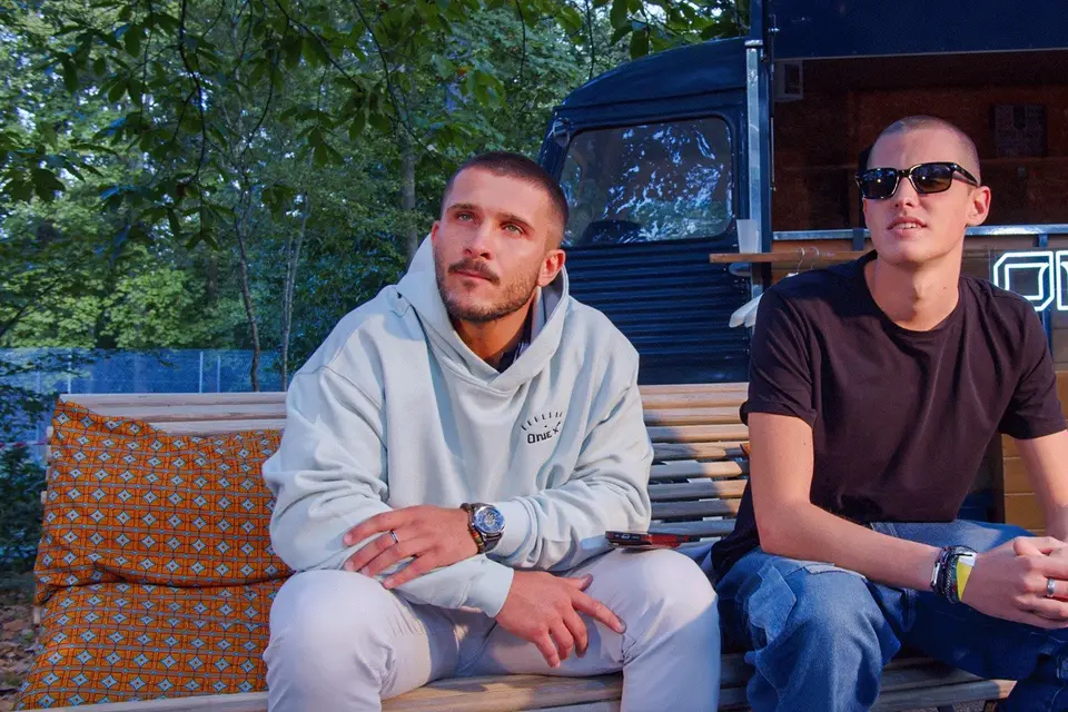 Champagne A.I.S. — photo 2