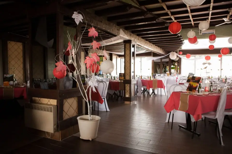 Hôtel Restaurant Le Caribou — photo 2