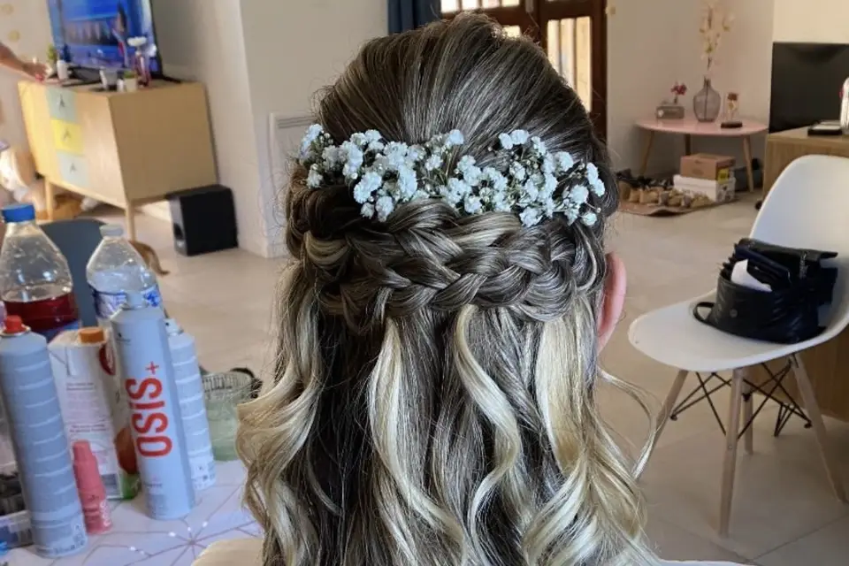 Lucie Barbas Hair — photo 9