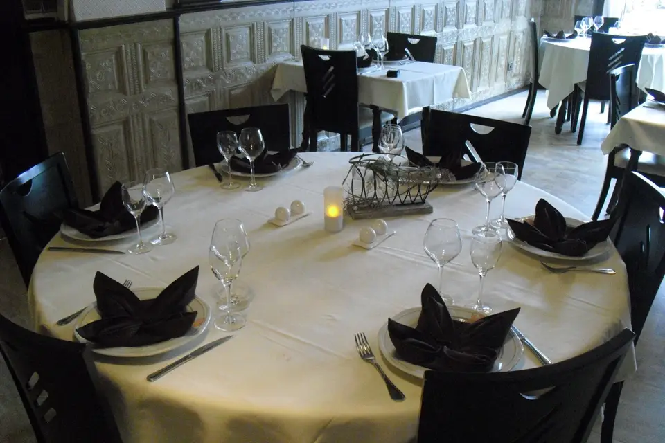 Au Clocher Restaurant — photo 4