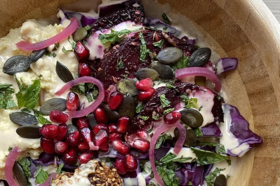 Emma dans la cuisine — photo 8