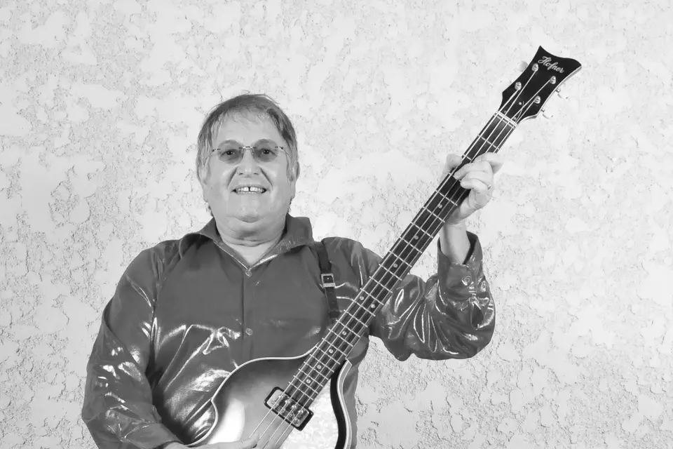 Cadillac — photo 4