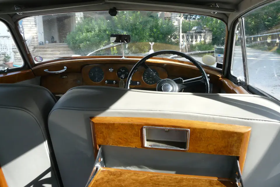 Rolls Royce Silver Cloud 1 — photo 8