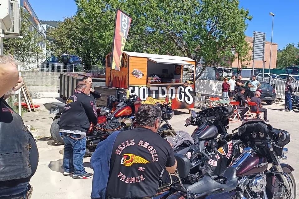 RealHotdogs — photo 3