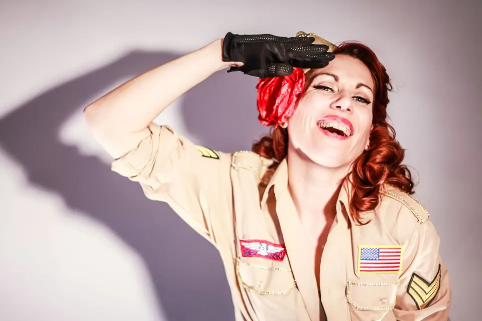 Sophie Bee Swing — photo 8