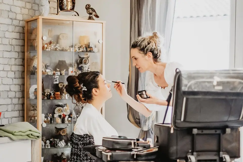 Aurore Makeup Artist