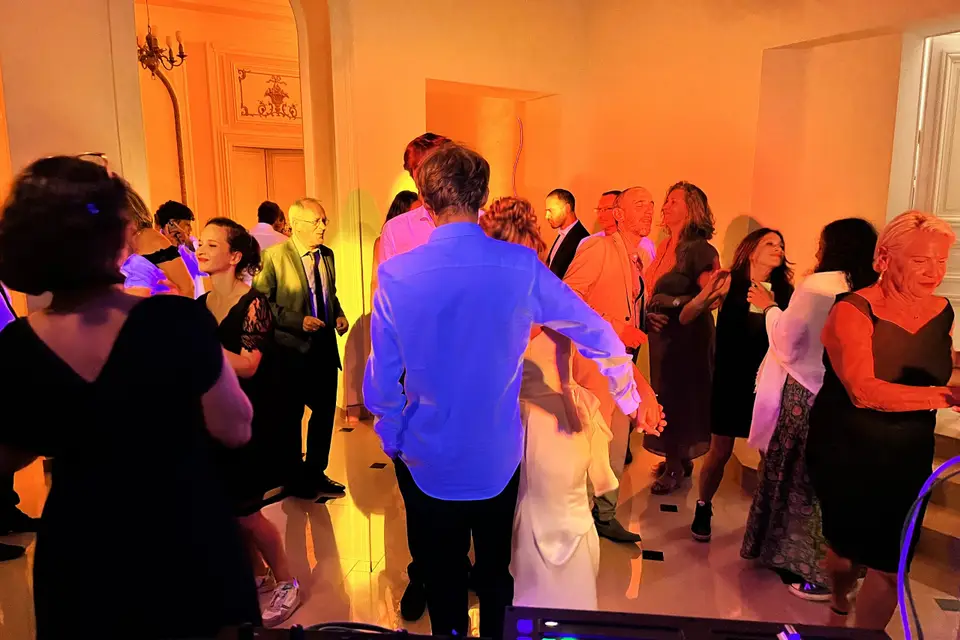 DJ Lucky — photo 1