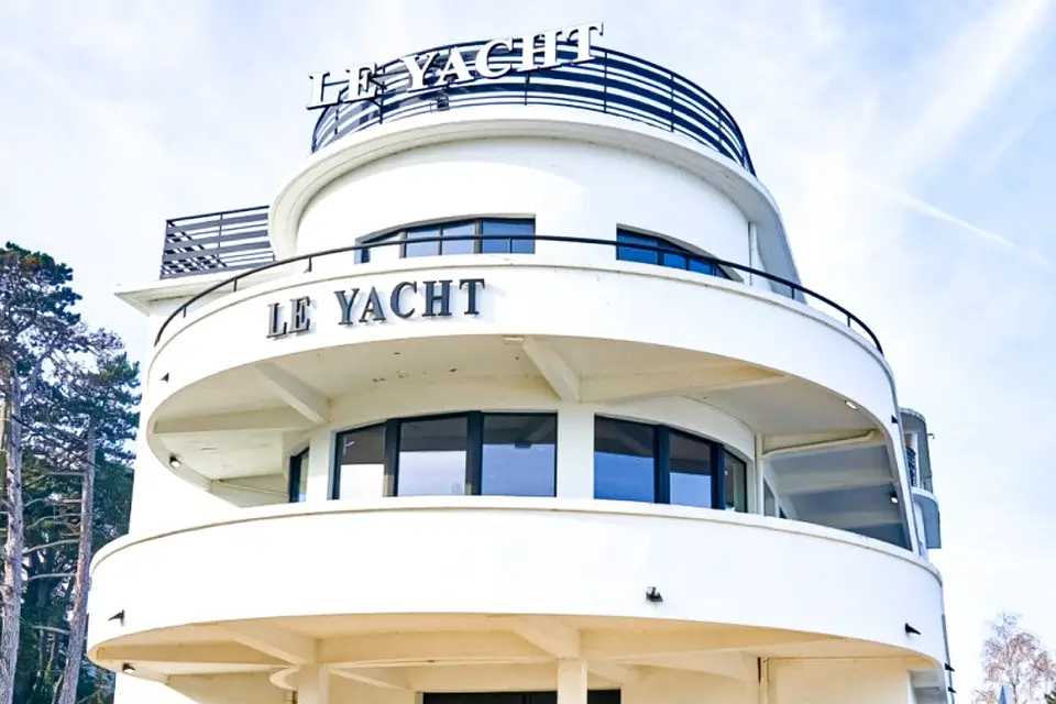 Le Yacht — photo 2