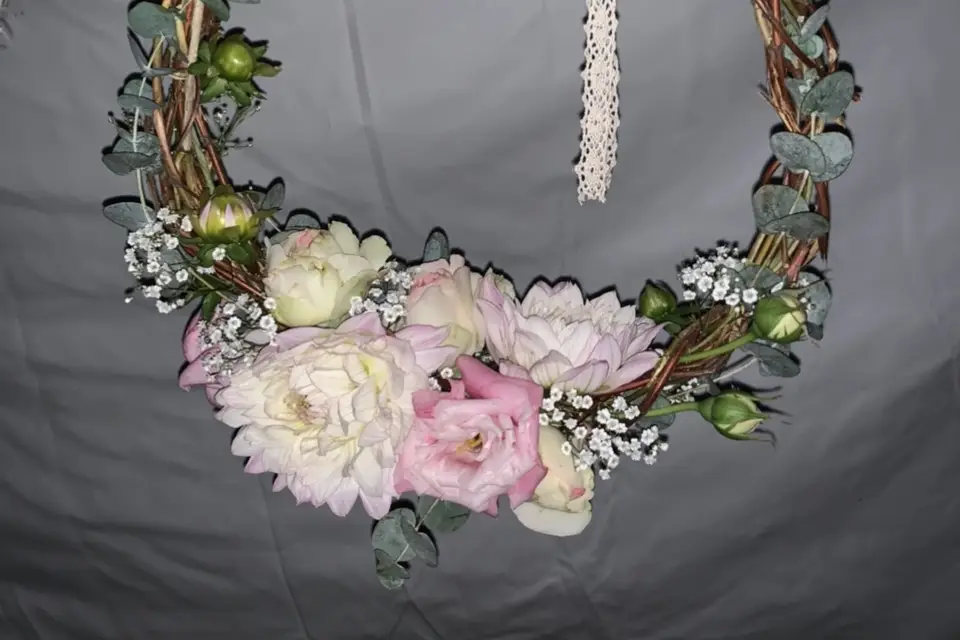 Leonie Avrilla — photo 8