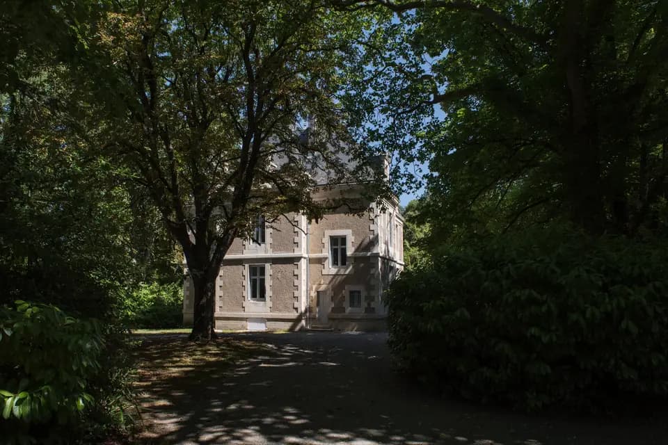 Le Castel — photo 1