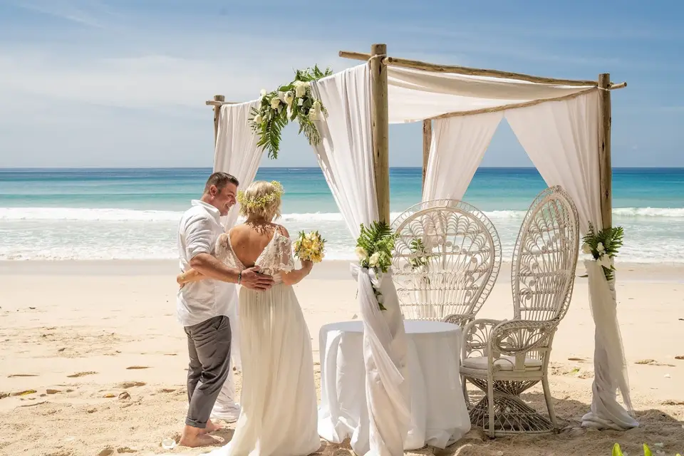 Revazion — photo 1