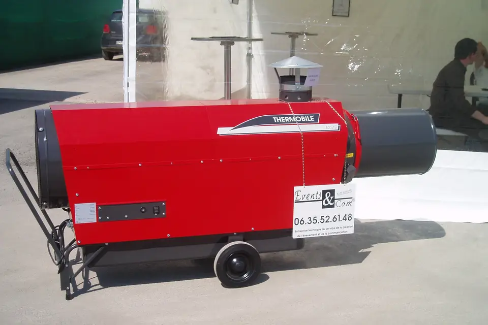 Events & Com — photo 6