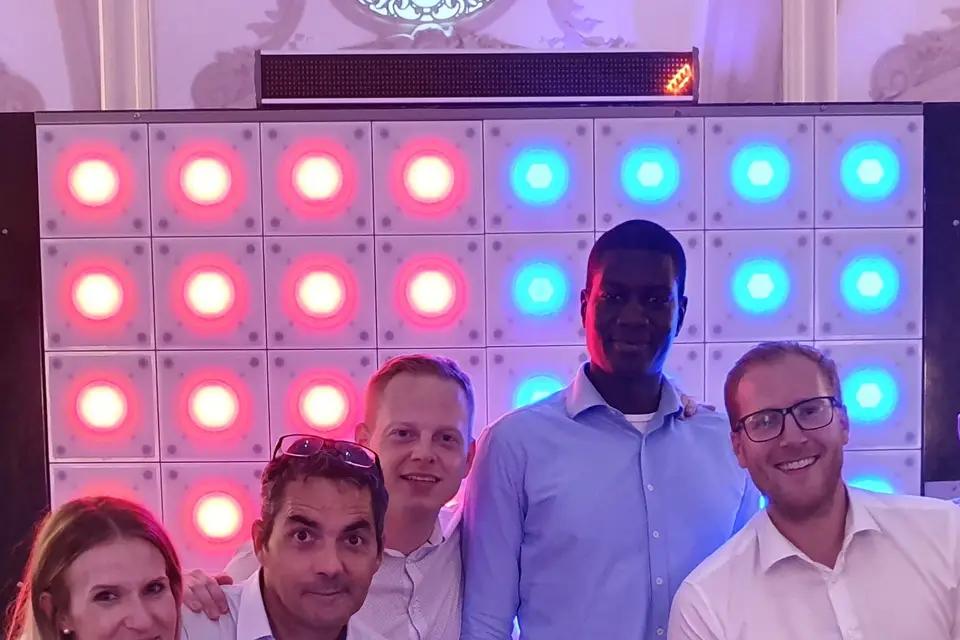 Digi-Wall — photo 1