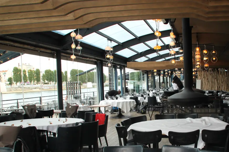 Bouche à Oreilles — photo 3