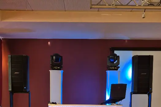 DJ Hug-Event — photo 7