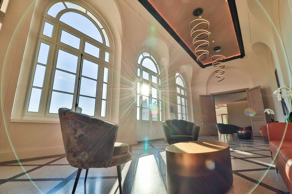 Castel Bay — photo 4