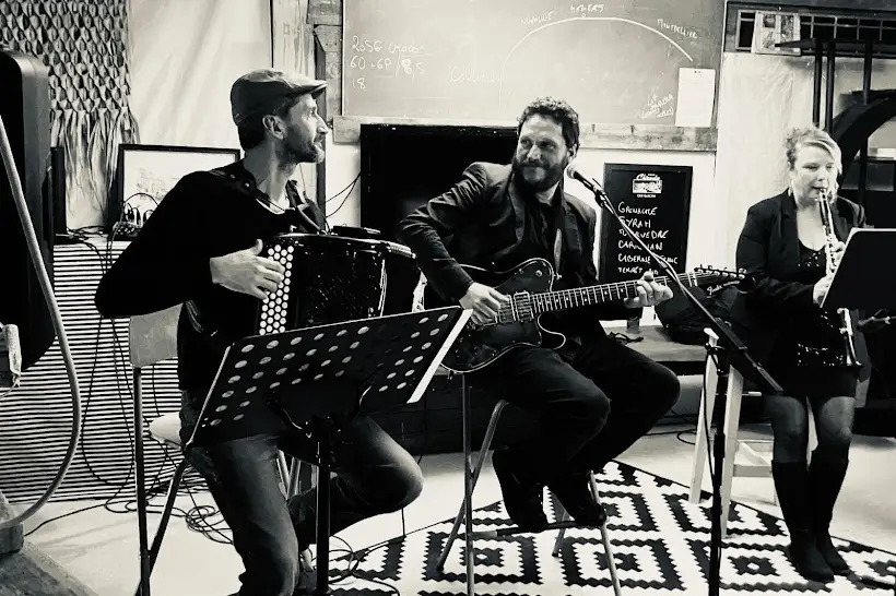 Buen'Onda — photo 1